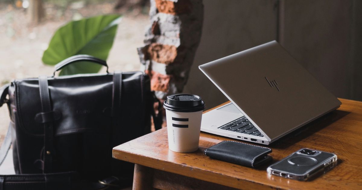 ホテルでテレワークするPC作業環境